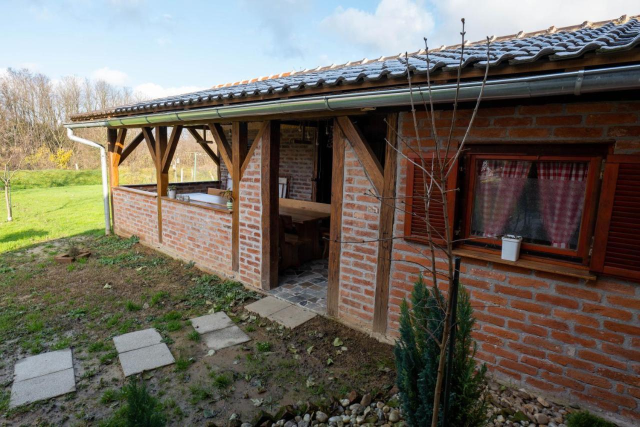 Studio Apartmani "Stimac" Garesnica Εξωτερικό φωτογραφία